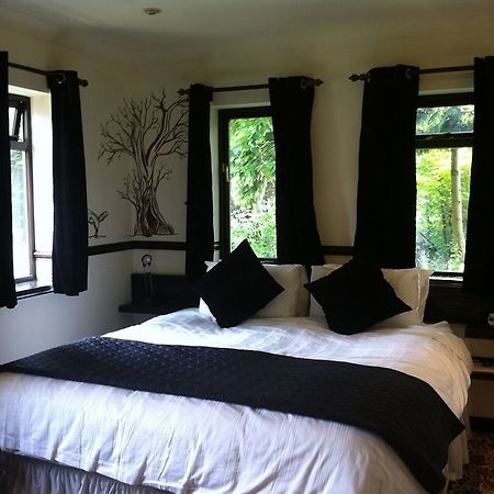 Robin Hood Foxwood Guest House מראה חיצוני תמונה
