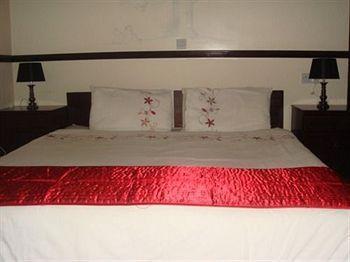 Robin Hood Foxwood Guest House מראה חיצוני תמונה